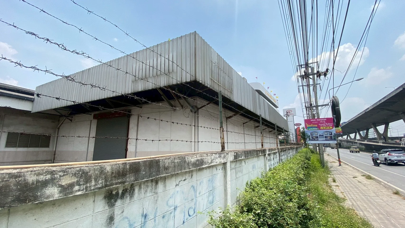ขายที่ดินพร้อมสิ่งปลูกสร้าง 19 ไร่ ทำเลดีมาก ติดถ.บางนา-ตราด กม.16 ผังสีเหลือง บางพลี สมุทรปราการ - image 3