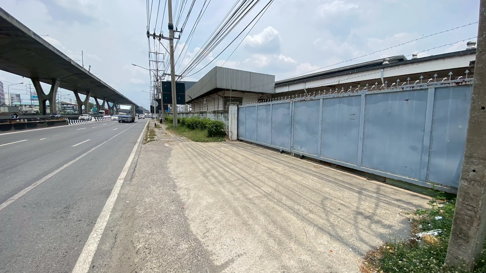 ขายที่ดินพร้อมสิ่งปลูกสร้าง 19 ไร่ ทำเลดีมาก ติดถ.บางนา-ตราด กม.16 ผังสีเหลือง บางพลี สมุทรปราการ - image 5