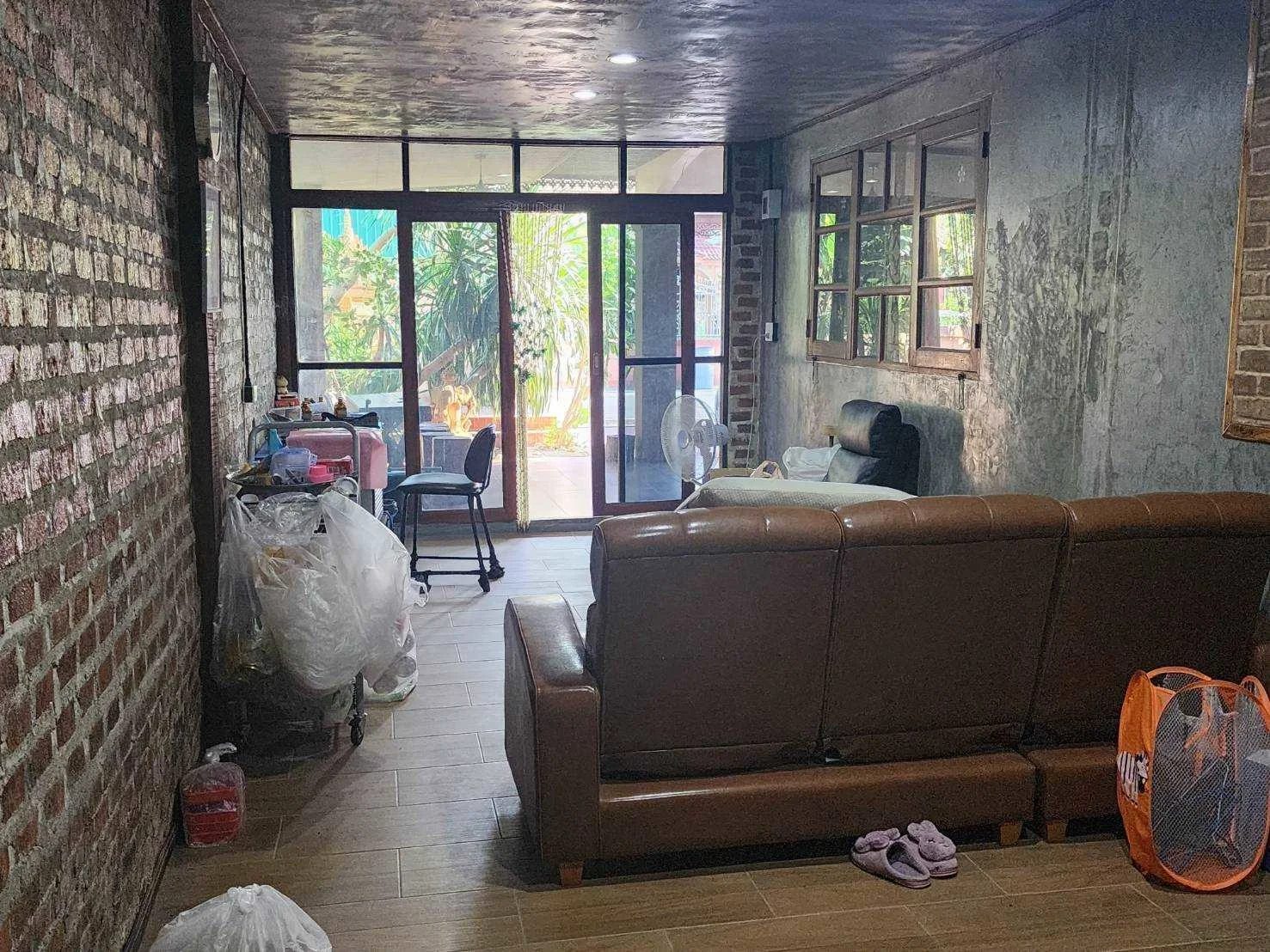 ขายบ้าน สามหลัง พร้อมที่ดิน 142 ตารางวา ใจกลางชุมชน คลองสอง คลองหลวง ปทุมธานี ZB100 - image 6