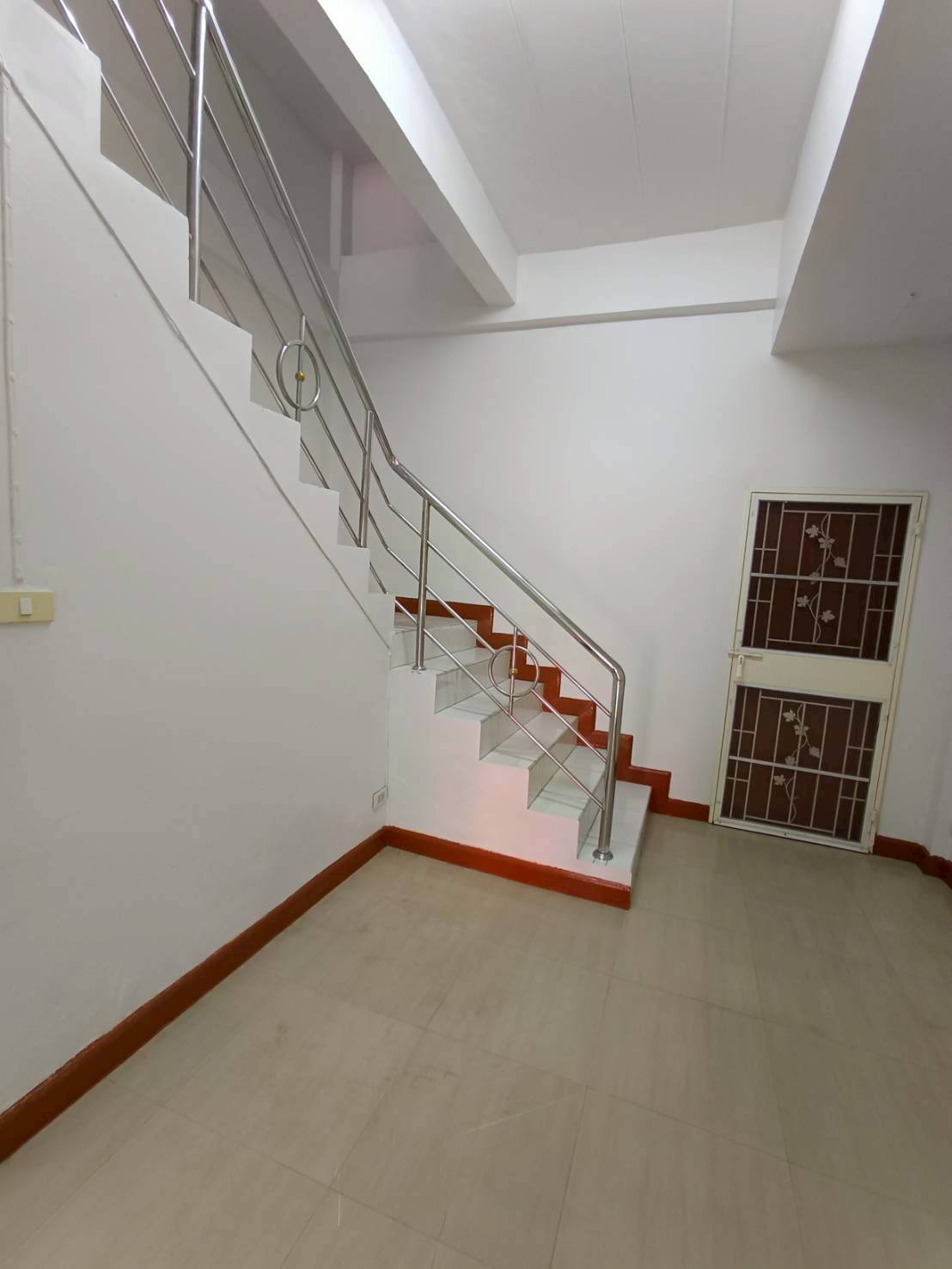 ขาย / เช่า อาคารพาณิชย์ 4 ชั้น 2 คูหา ติดถนนคู้บอน 27 แยก38 ZJ188 - image 5