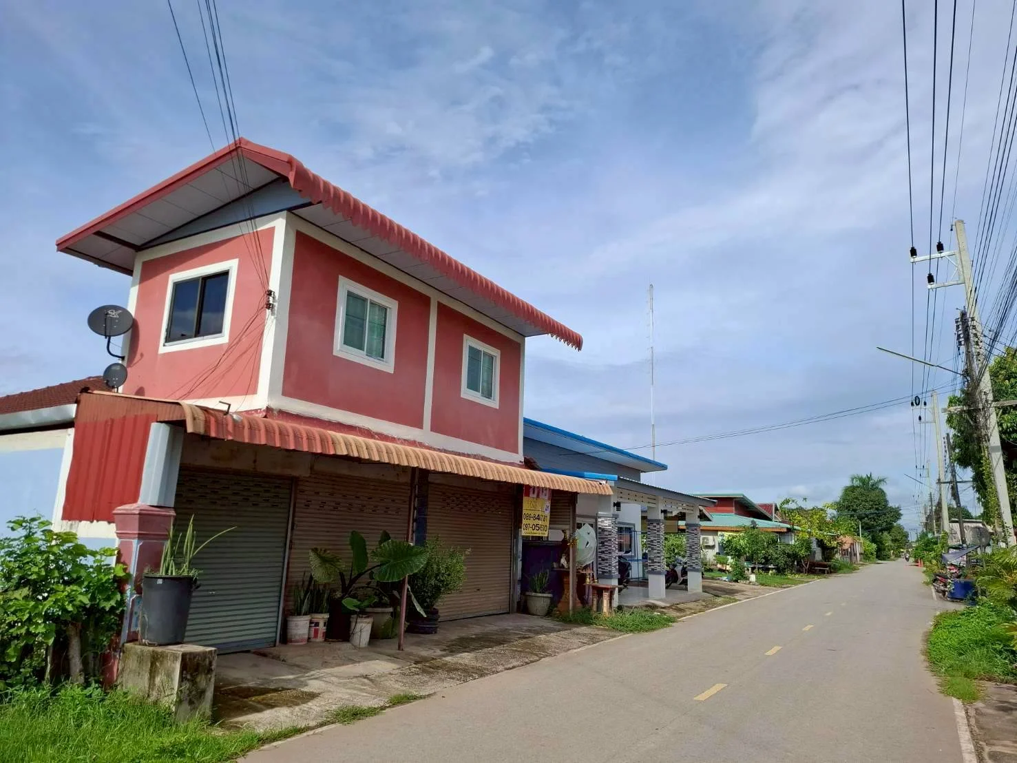ขายบ้านสวย 2 ชั้น 50 ตร.วา พร้อมอยู่ ใกล้ด่านบ้านหม้อ   ศรีเชียงใหม่  หนองคาย    ZP184  - image 3