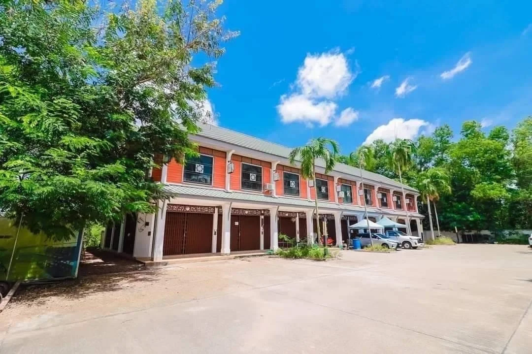 ขาย ทาวเฮ้าส์ 2ชั้น โครงการ Airport Business Centre (ABC) ติดสนามบินนานาชาติสุราษฎร์ธานี ZST207