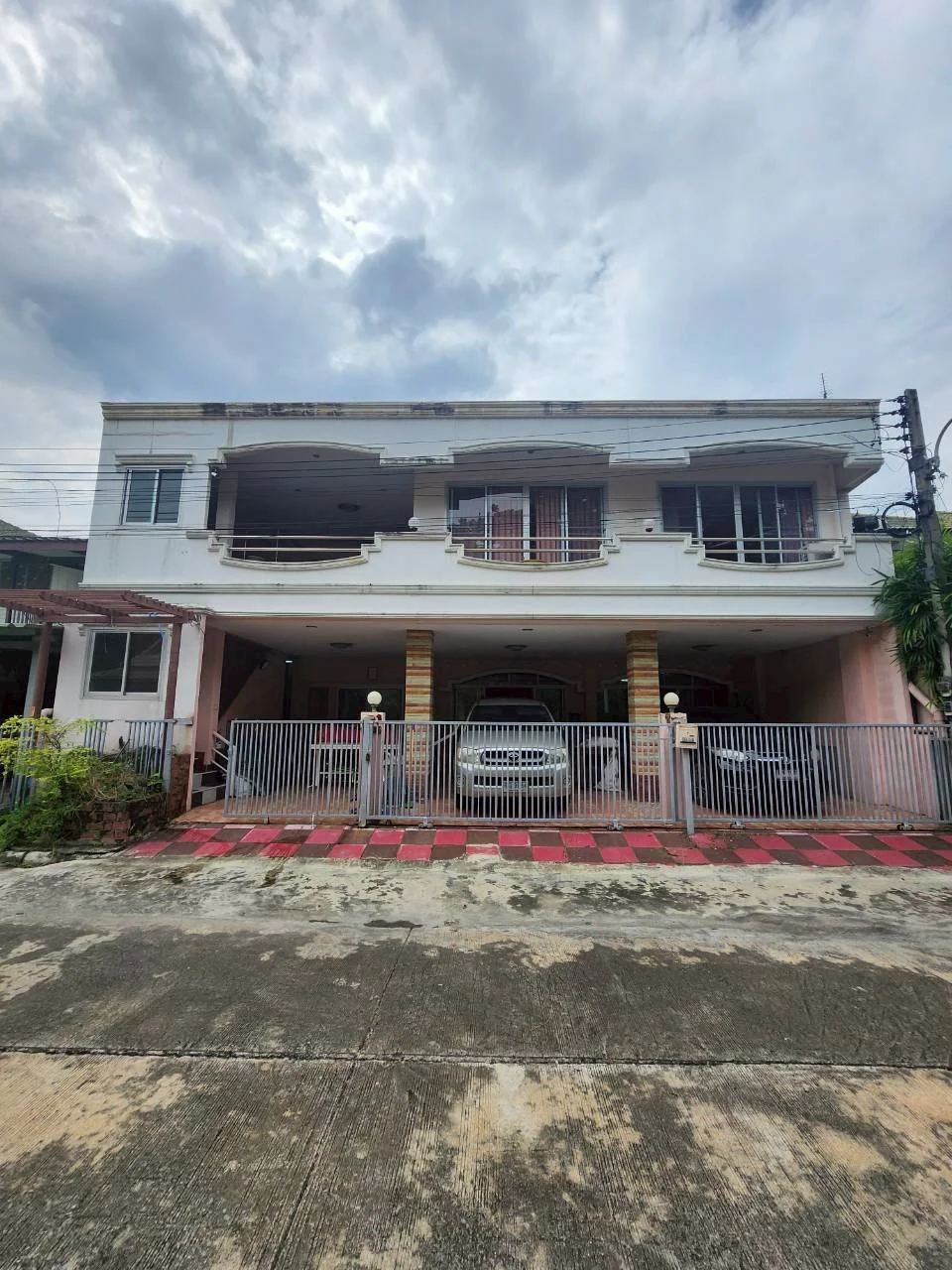 ขายบ้านเดี่ยว 2 ชั้น 52 ตร.วา โครงการพฤษาธารา 2 ใกล้ถนนสายใยรัก กระทุ่มแบน สมุทรสาคร