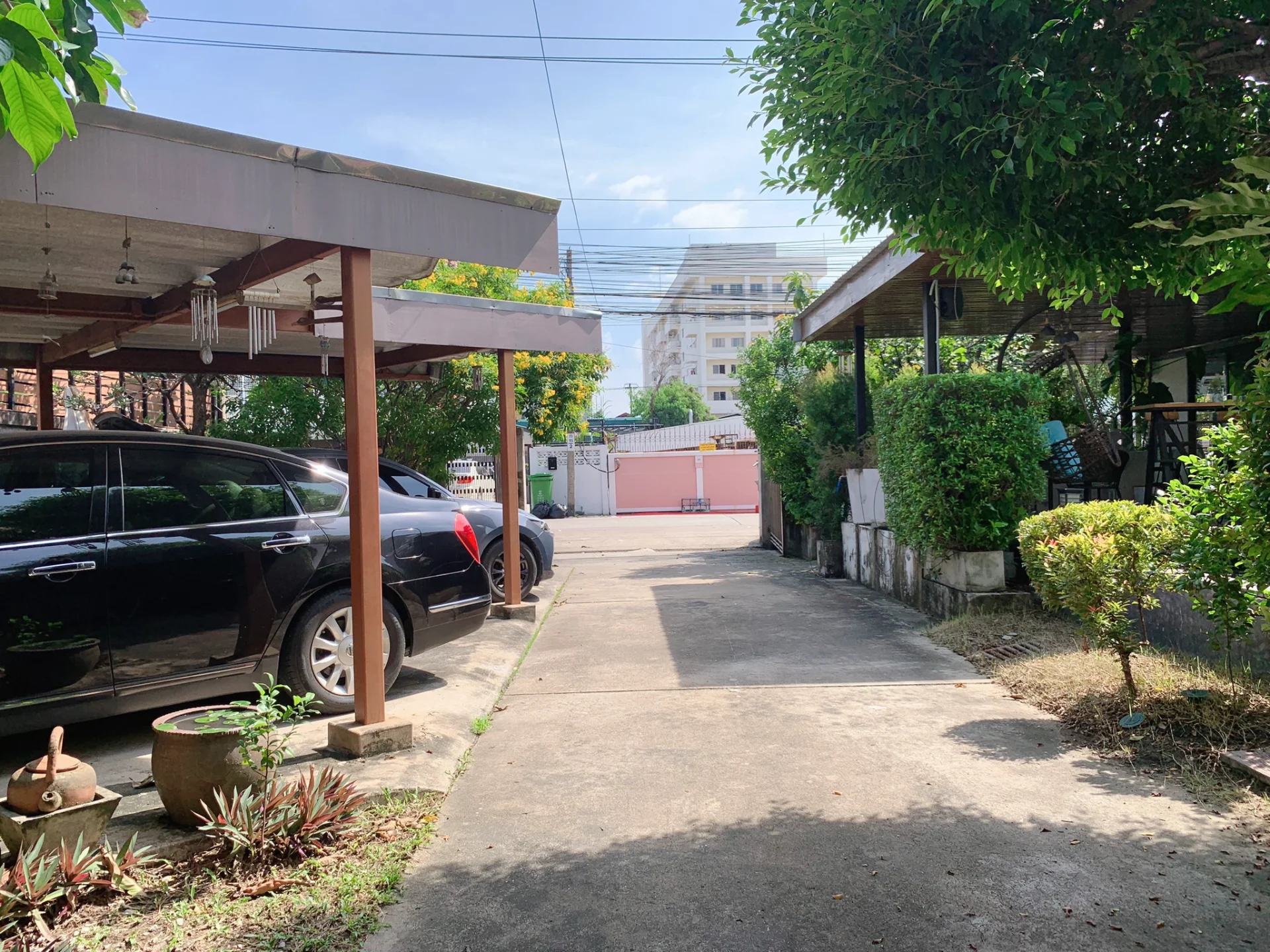 ขายที่ดินพร้อมสิ่งปลูกสร้าง สุขุมวิท81 เนื้อที่ 1-2-48 ไร่ ผังสีแดง ใกล้รถไฟฟ้า - image 9