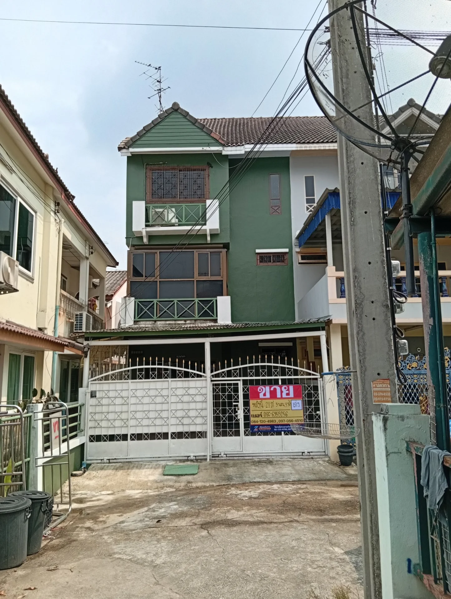 ขายทาวน์โฮฒ 3 ชั้น 21 ตร.วา หลังโลตัสประชาอุทิศ - image 2