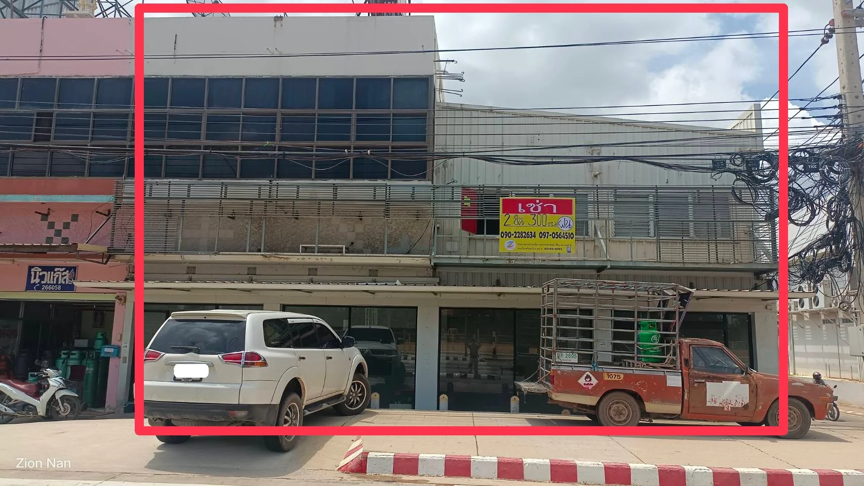 ให้เช่า อาคารพาณิชย์ 2 ชั้น เคยเป็นเซเว่นมาก่อน ทำเลดี ติดถนนใหญ่ เยื้องโลตัสโคกช้าง