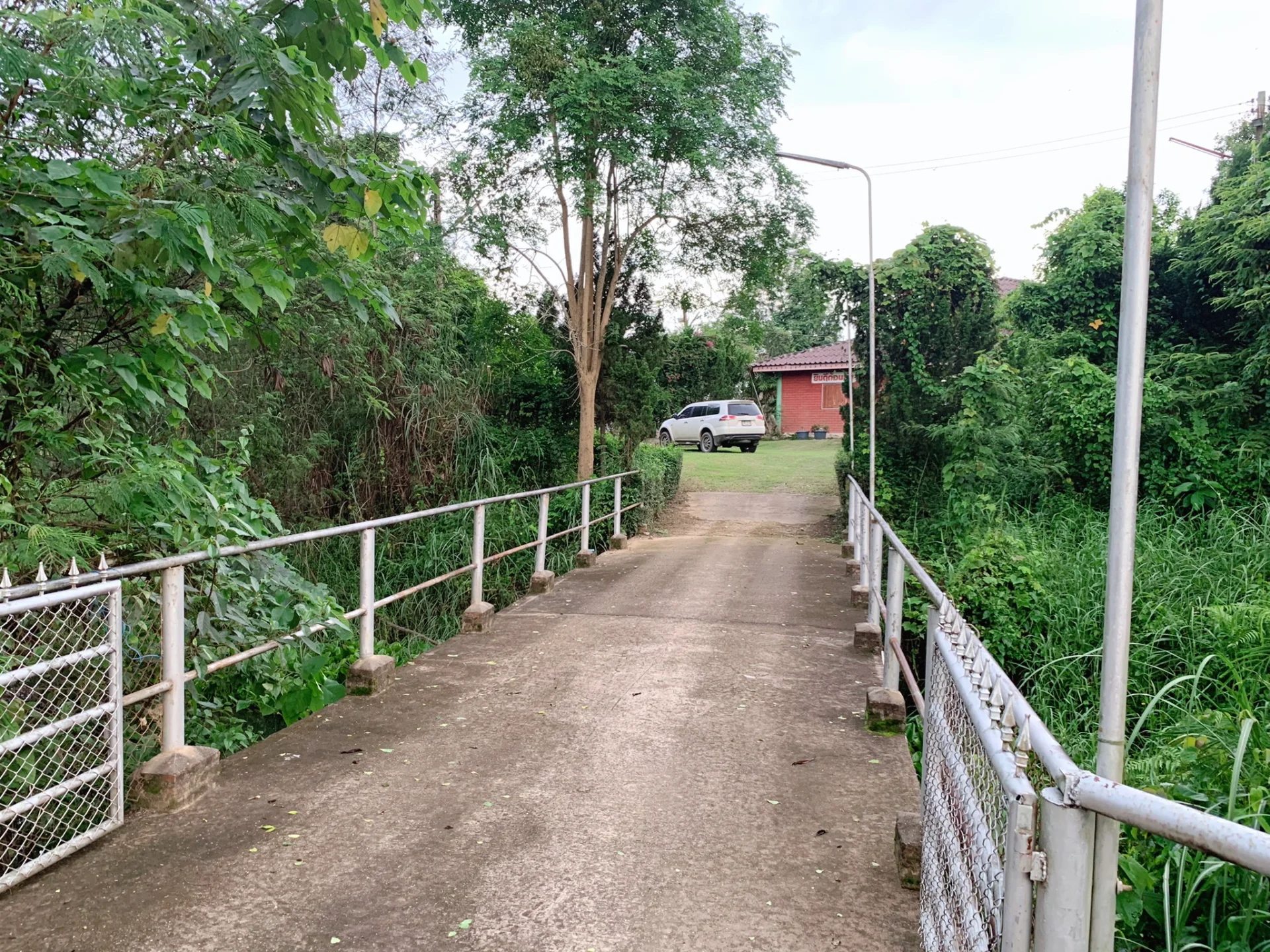 ขายที่ดินสวยพร้อมสิ่งปลูกสร้าง 9 ไร่ จ.น่าน แปลงใหญ่ ใกล้เมือง บรรยากาศดีมากๆ เหมาะสำหรับทำรีสอร์ท บ้านพักตากอากาศ - image 8