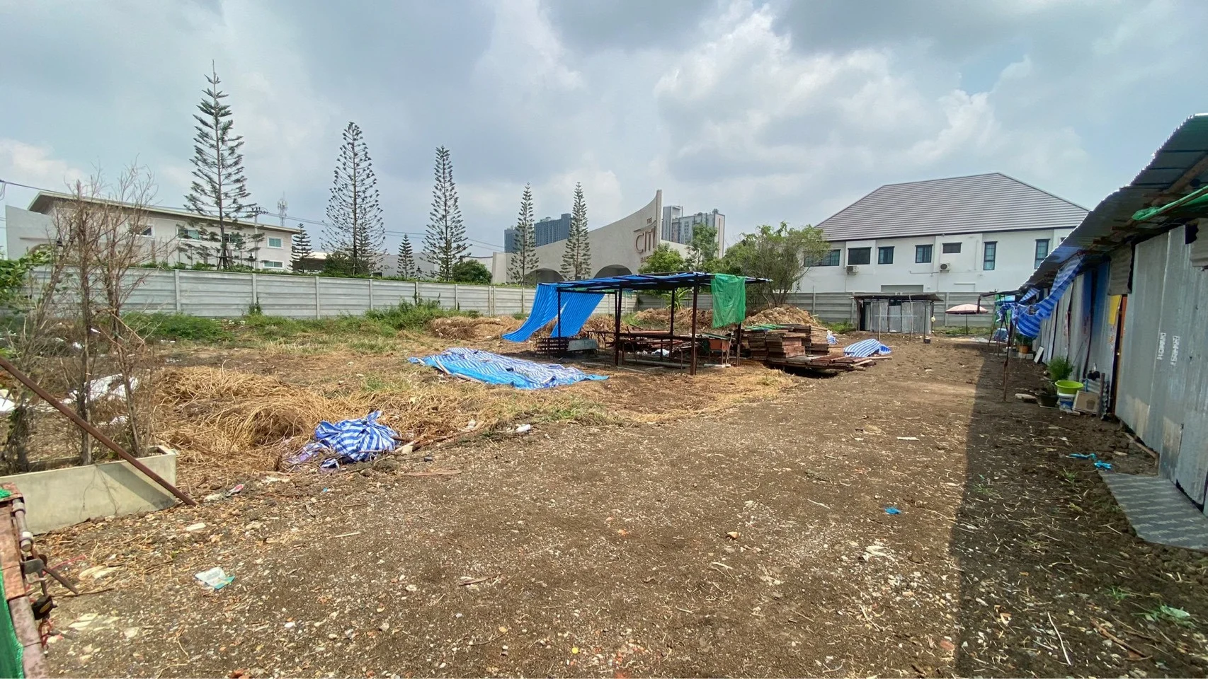 ขายที่ดินสวย 400 วา  บางแก้ว  ซอยหมู่บ้านThe cityบางนา  ใกล้เมกาบางนา   ZY243  - image 4