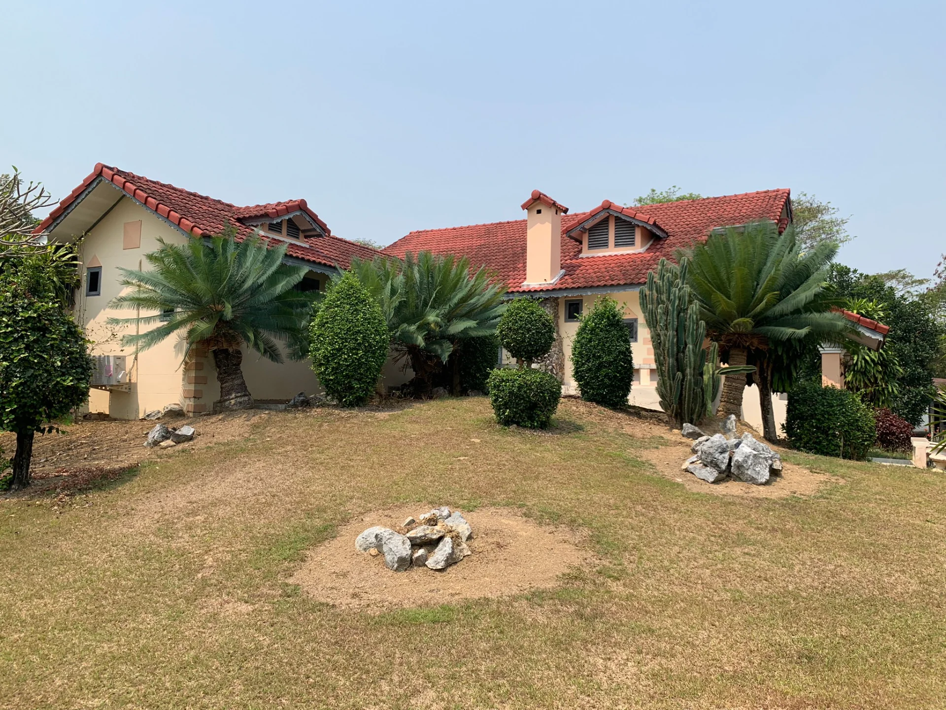 ขายที่ดินพร้อมสิ่งปลูกสร้าง 12 ไร่ หน้าวัดเจดีย์ ดู่ใต้ จ.น่าน ที่สวย ทำเลดี ราคาถูก - image 4