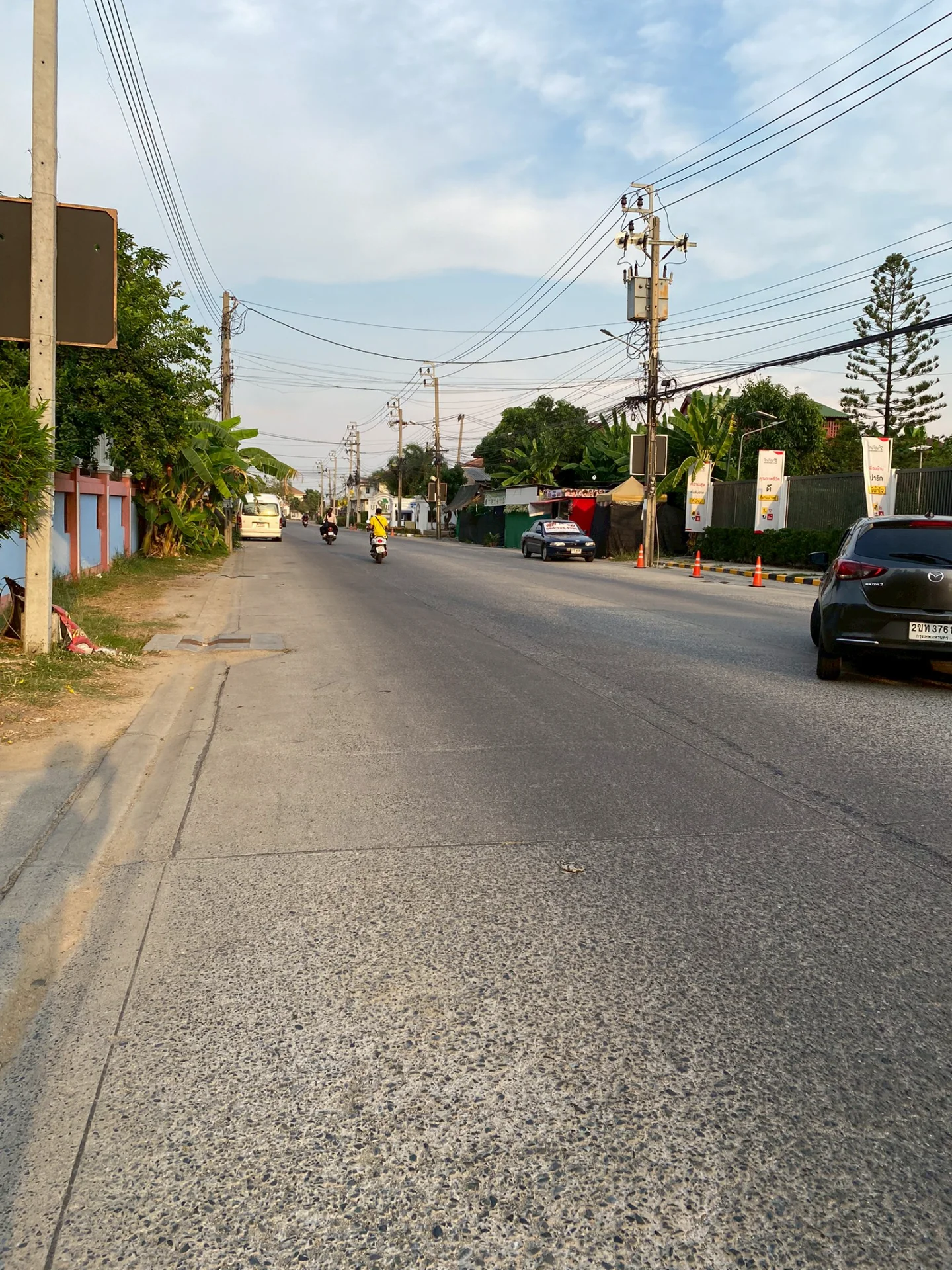 ขายที่ดินพร้อมสิ่งปลูกสร้าง เนื้อที่ 1-2-83 ไร่ ทำเลส่วนตัว  ติดถนนเฉลิมพระเกียรติ ร.9 ซอย62   ประเวศ  ZY241 - image 9