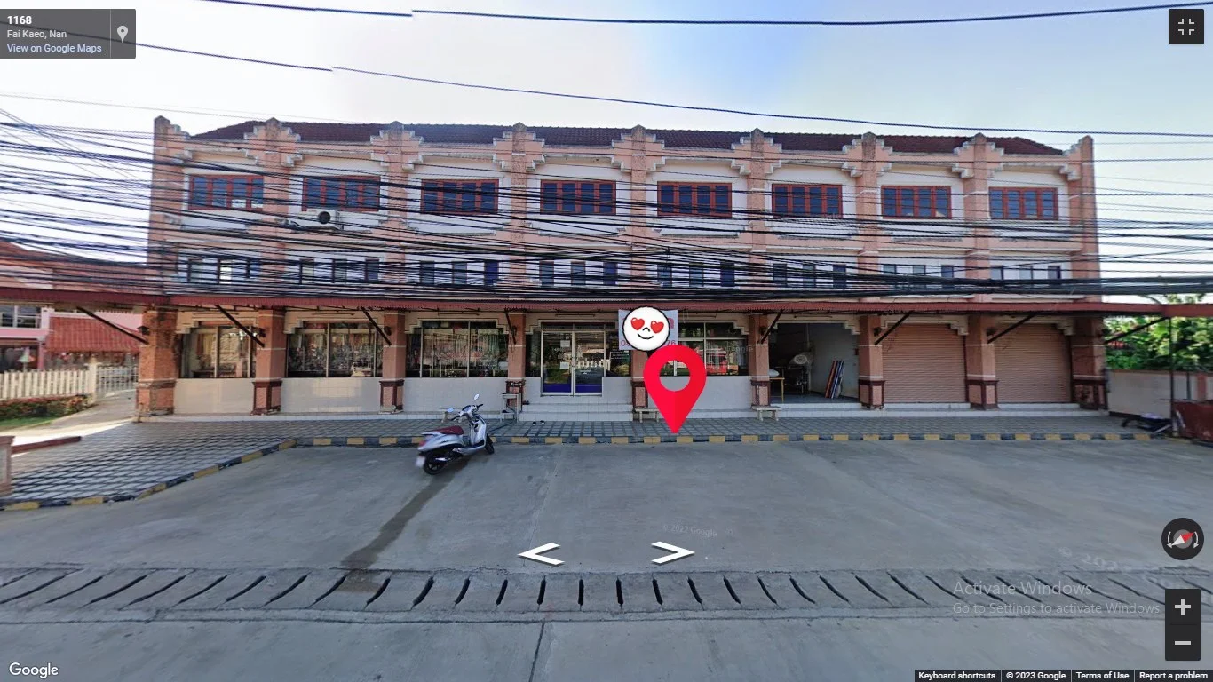 ขายอาคารพาณิชย์ 267 ตรว. 2 ชั้นครึ่ง 7 คูหาครึ่ง พร้อมส่วนต่อเติมด้านหลังและโรงจอดรถ จ.น่าน