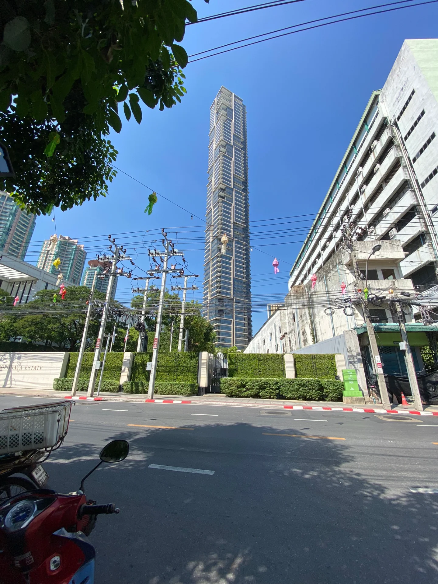 ขายอาคารพาณิชย์ทำเลดี 1 คูหา 4 ชั้น ถนนเจริญกรุง ปากซอยเจริญกรุง 69 ยานนาวา สาทร ZY232 - image 9