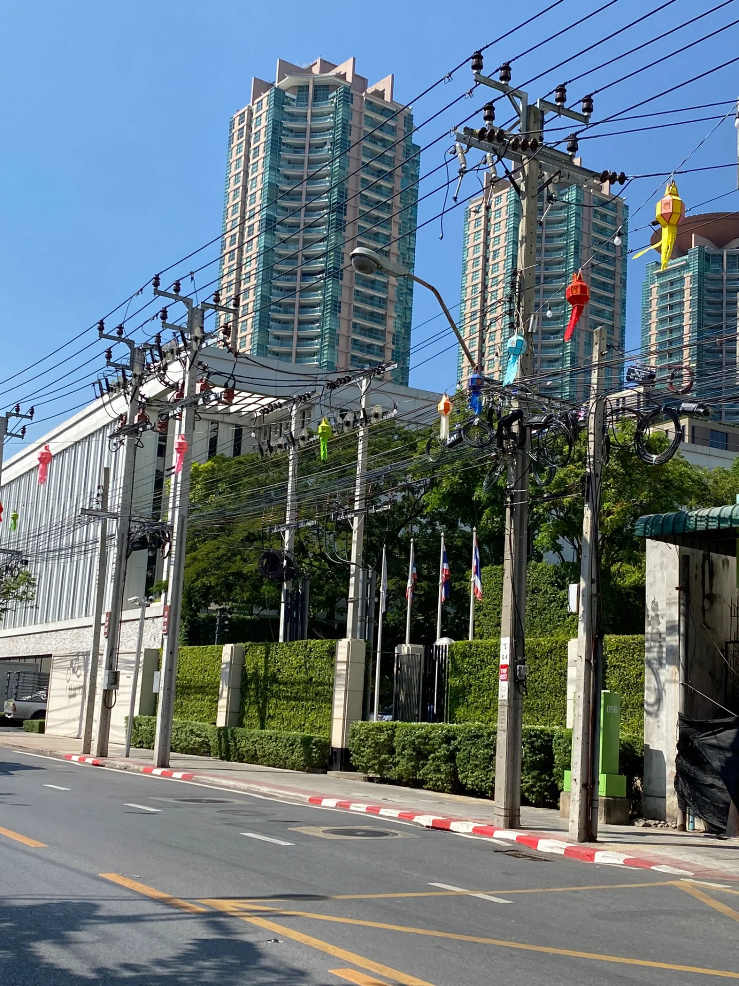 ขายอาคารพาณิชย์ทำเลดี 1 คูหา 4 ชั้น ถนนเจริญกรุง ปากซอยเจริญกรุง 69 ยานนาวา สาทร ZY232 - image 10