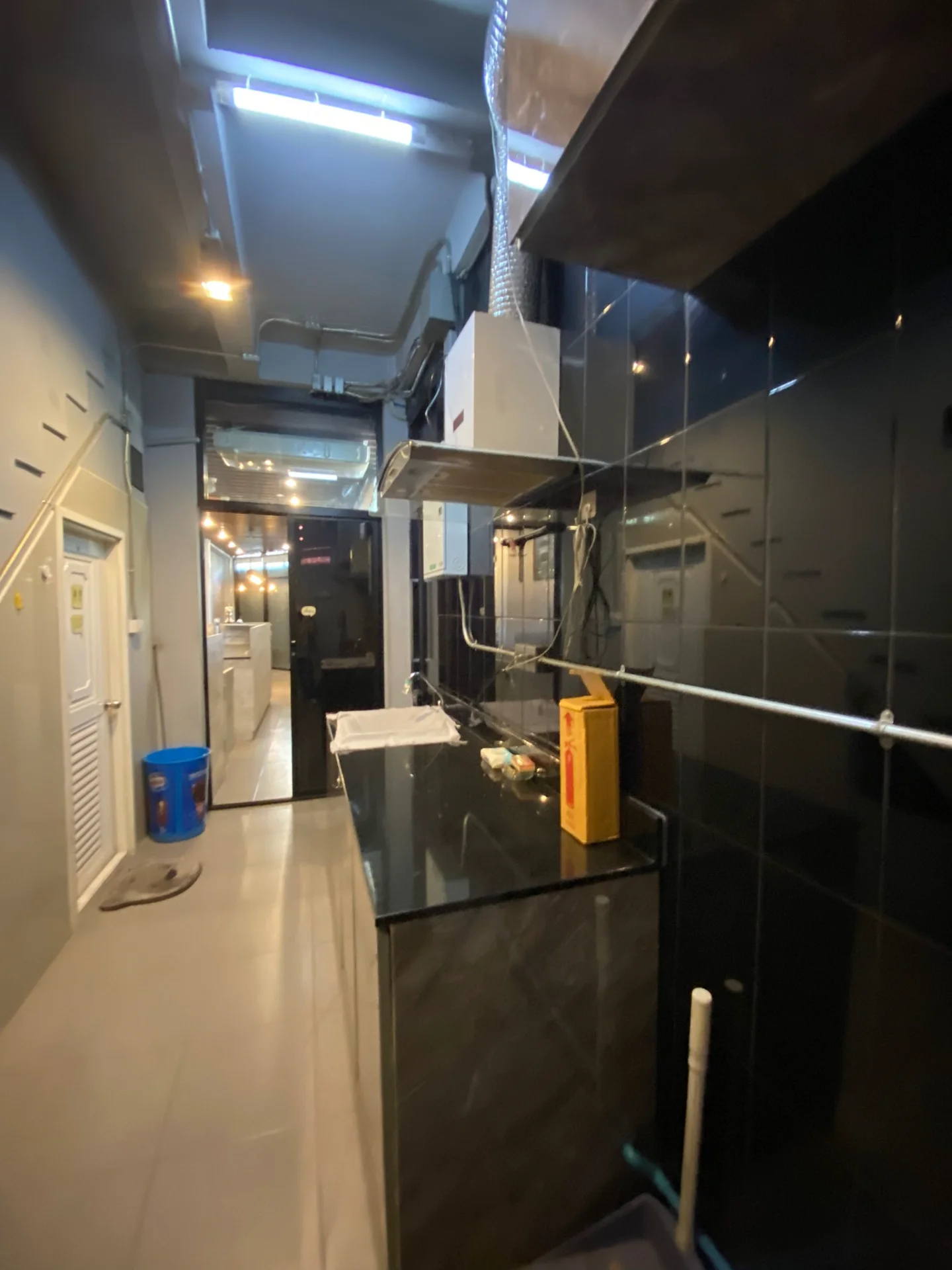 ขายอาคารพาณิชย์ทำเลดี 1 คูหา 4 ชั้น ถนนเจริญกรุง ปากซอยเจริญกรุง 69 ยานนาวา สาทร ZY232 - image 4