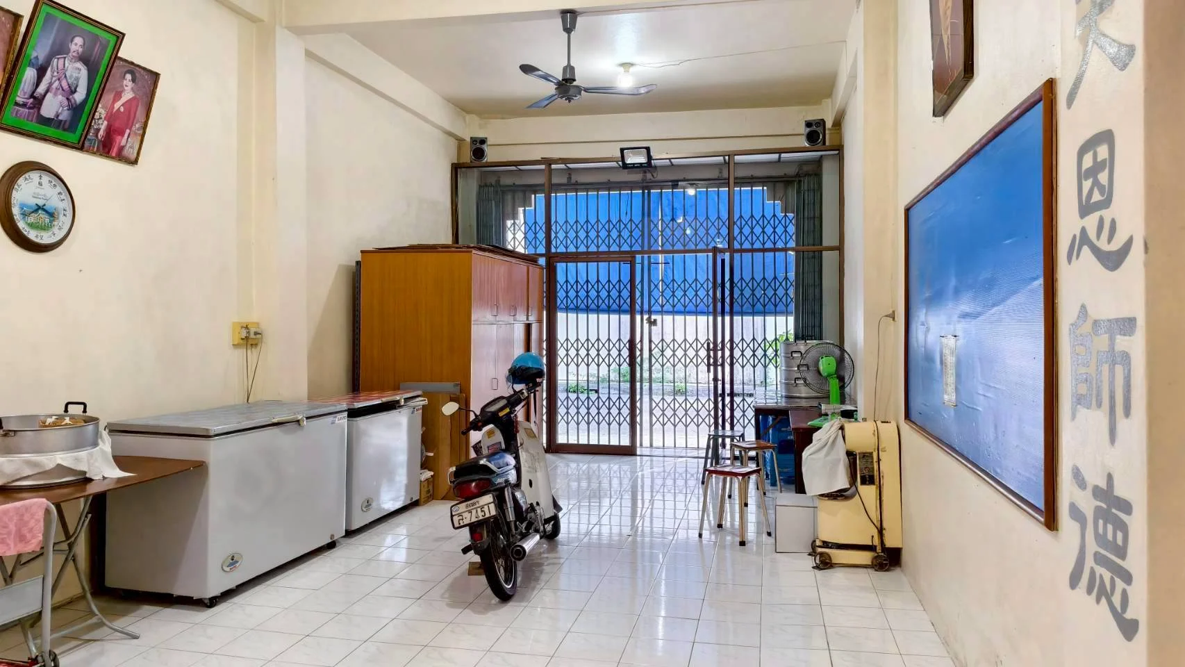 ขายด่วน! ทาวน์เฮาส์ 3 ชั้น 20.2 ตารางวา ทำเลทอง ใจกลางเมืองสงขลา ถนนคลองเรียน 2 ซอย 2 – เข้าออกสะดวก ใกล้ทุกจุดสำคัญ - image 5