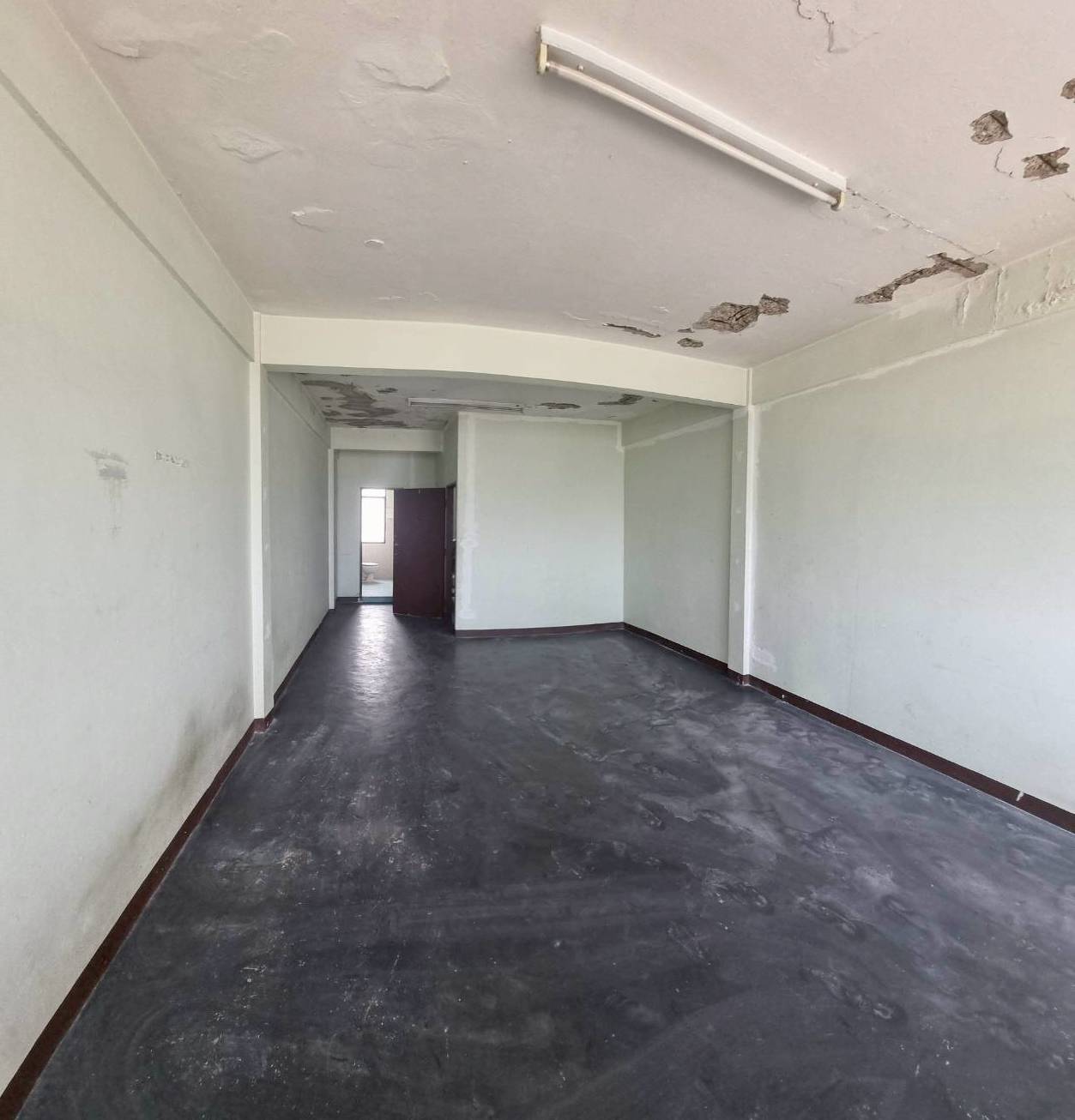 ขายตึก อาคารพาณิชย์ 2 คูหา 47 ตารางวา ติดถนนใหญ่ ซอยรามคำแหง 80 – ทำเลทองเพื่อธุรกิจและการลงทุน! - image 5