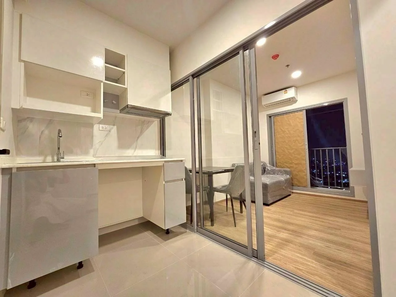 ขายคอนโด Escent Condo หาดใหญ่ (เอสเซ็นท์ หาดใหญ่) 26.44 ตารางเมตร ชั้น 30 วิวเมืองสวยสุด! - image 4