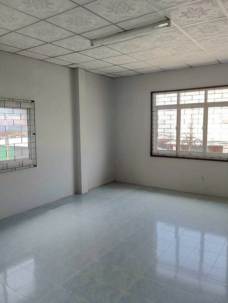 ขายอาคารพาณิชย์ 2 ชั้น ทำเลทอง นราธิวาส ซอยตรงข้ามตลาดบางนาค – ถนนระแงะมรรคา พื้นที่ 28.6 ตารางวา - image 3