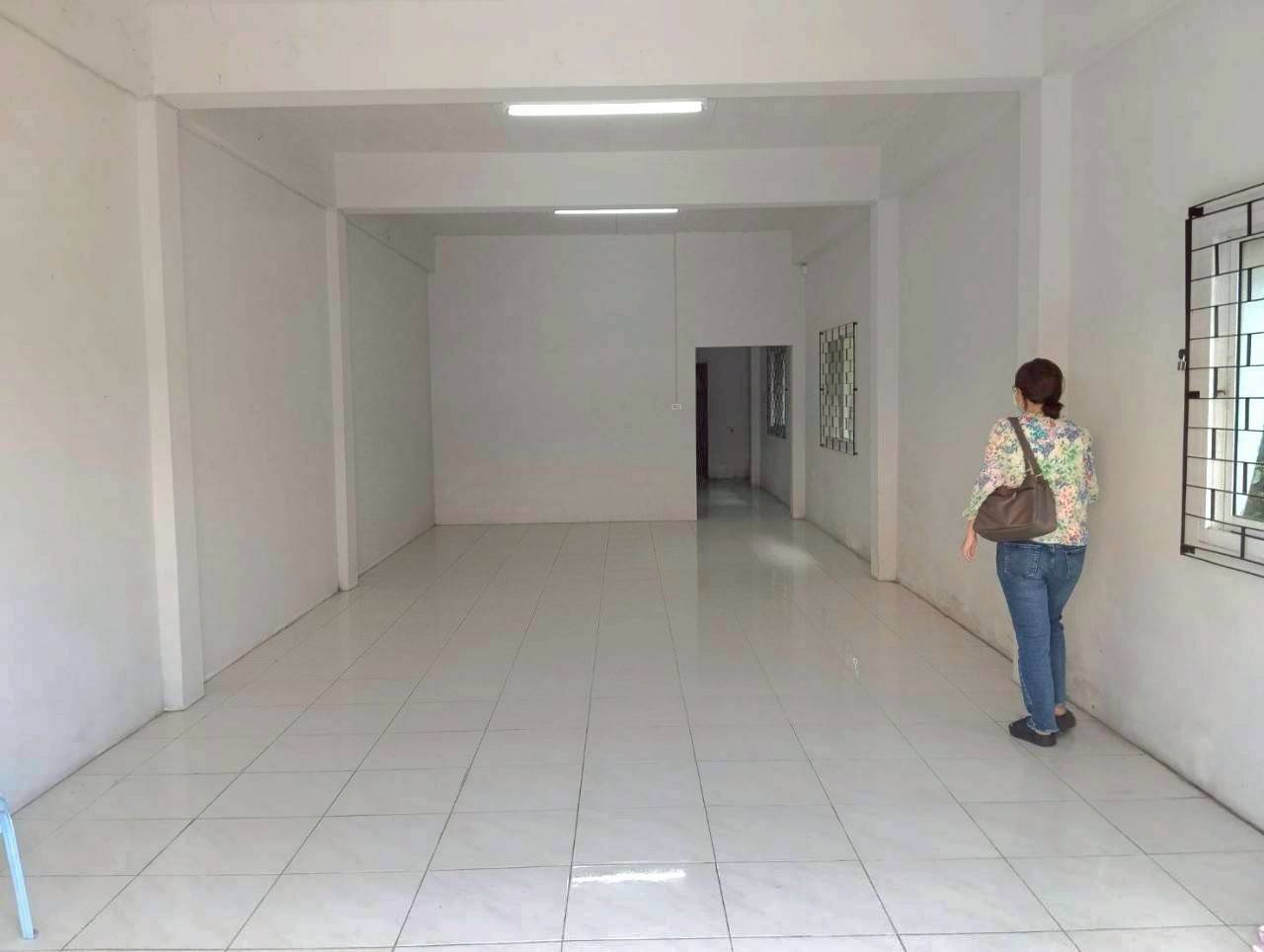 ขายอาคารพาณิชย์ 2 ชั้น ทำเลทอง นราธิวาส ซอยตรงข้ามตลาดบางนาค – ถนนระแงะมรรคา พื้นที่ 28.6 ตารางวา - image 8