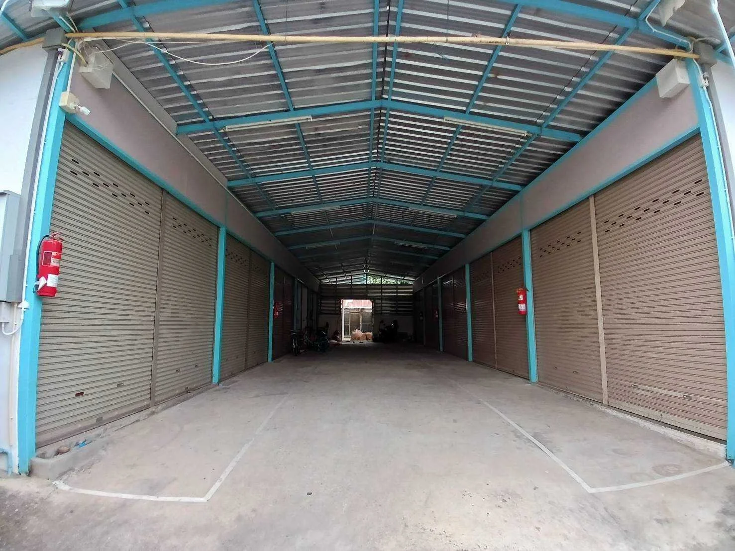 ขายที่ดินสวย พร้อมสิ่งปลูกสร้าง 174 ตารางวา ราคา 18 ลบ. เหมาะทำอพาร์ทเม้น หอพัก ซอยเพชรเกษม 58 แยก 10  - image 2