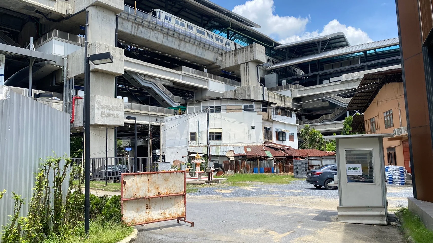 ให้เช่าที่ดินพร้อมสิ่งปลูกสร้าง เนื้อที่ 3-2-24 ไร่ ติดรถไฟฟ้าใต้ดินสถานีท่าพระ ZY216 - image 2