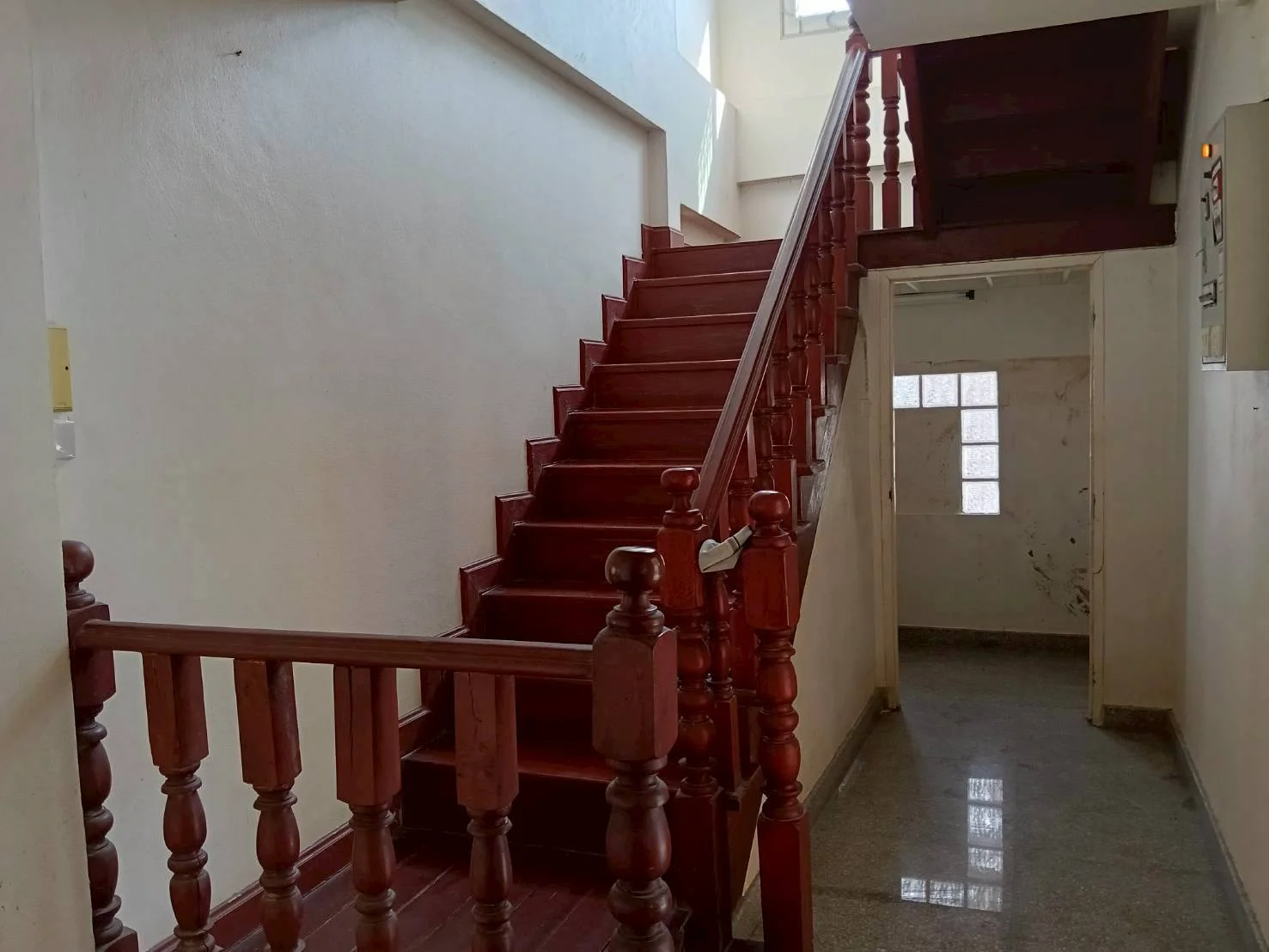 บ้านเดี่ยว 2 ชั้น หม่บ้านแกรนด์วิลล์ 2 ซอย 2 หลังใหญ่ เนื้อที่ 97 ตารางวา - image 7