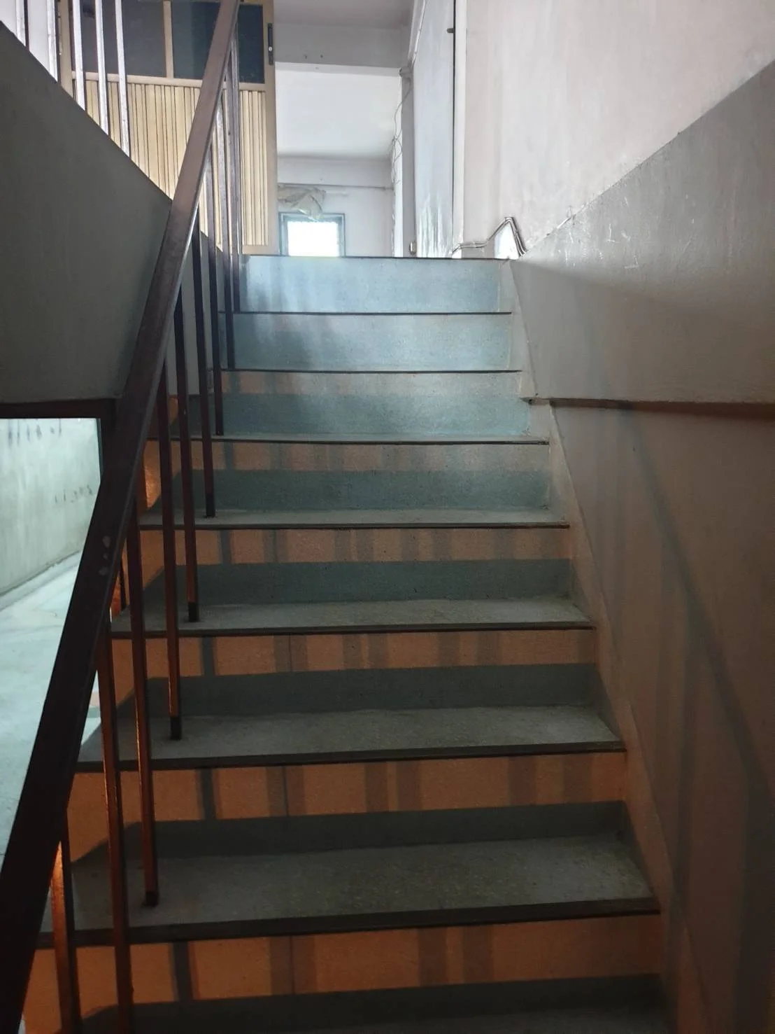 ให้เช่า​ ตึก​ทำเลดี อาคารพาณิชย์​ 2​ ชั้น​ 21.4 ตรว. แยกไฟแดง​ โรงไม้​ ถนน​ นาคนิวาส​ - image 6