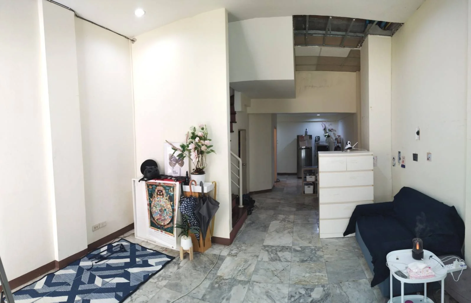 ขาย/เช่า ทาวน์เฮ้าส์ 3 ชั้นครึ่ง ใจกลางเมืองหมู่บ้านทาวน์อินทาวน์ ออกได้ 2 ทาง ประดิษฐ์มนูธรรม ถ.อินทราภรณ์ - image 2