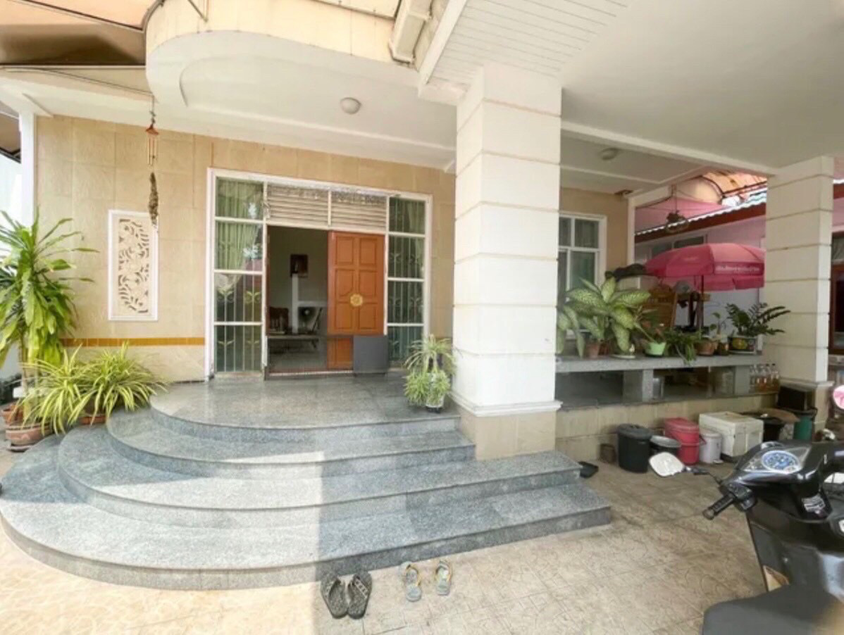 ขายด่วน บ้านเดี่ยว 2 ชั้น ซอยรัชดาฯ 42 แยก 11 - image 2