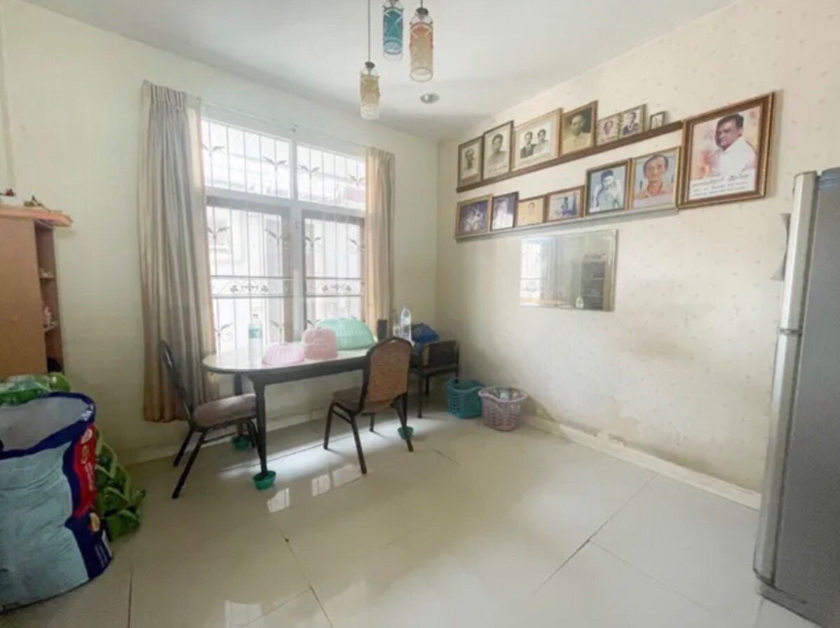 ขายด่วน บ้านเดี่ยว 2 ชั้น ซอยรัชดาฯ 42 แยก 11 - image 5