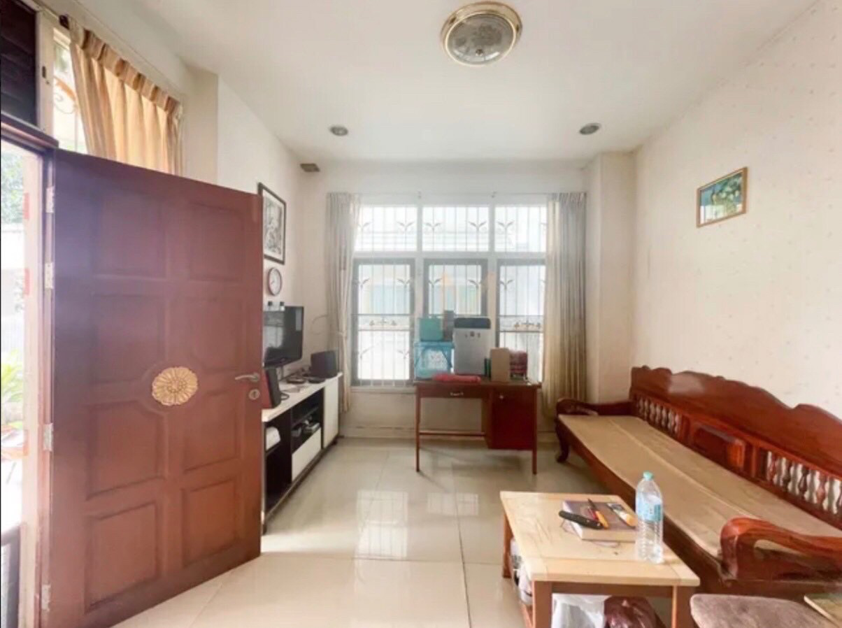 ขายด่วน บ้านเดี่ยว 2 ชั้น ซอยรัชดาฯ 42 แยก 11 - image 6