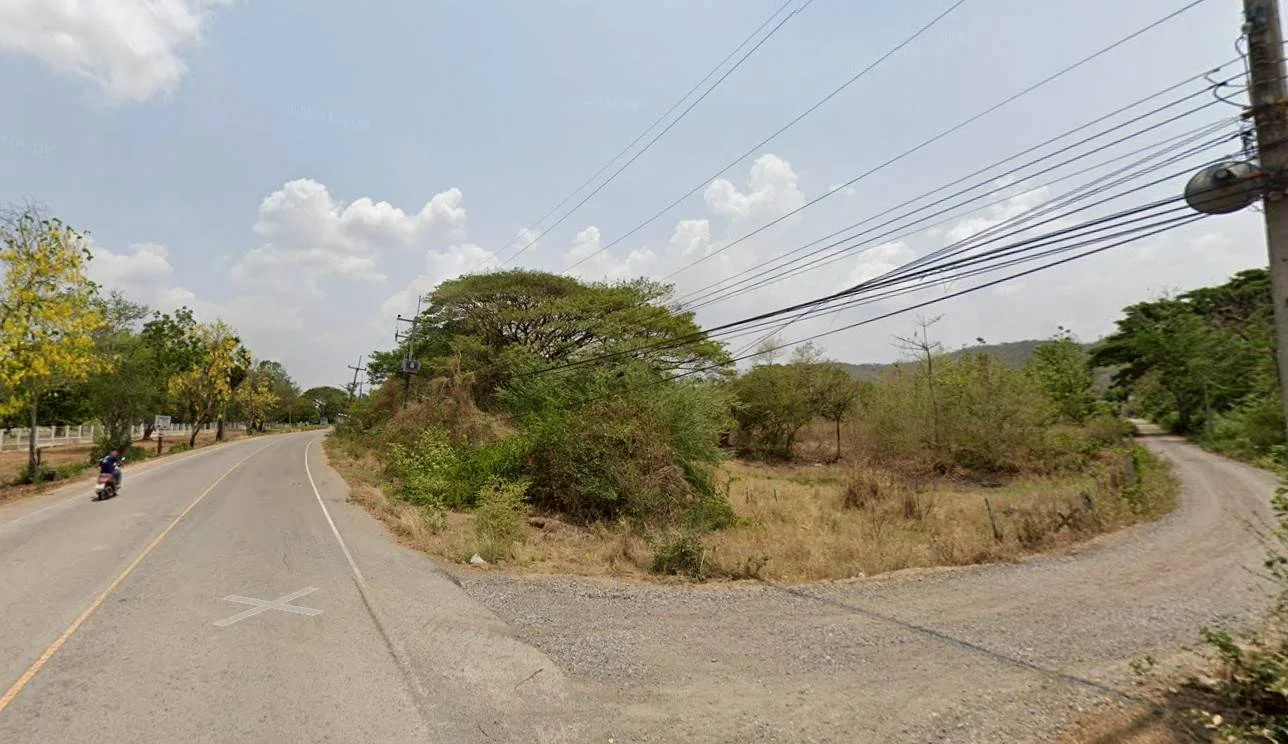 ที่ดินเปล่าทำเลทอง 3 ไร่ ติดถนน 2 ด้าน! ตรงข้าม ศูนย์เมล็ดพันธุ์ข้าวนครสวรรค์ ใกล้ สปร. เขาเขียว