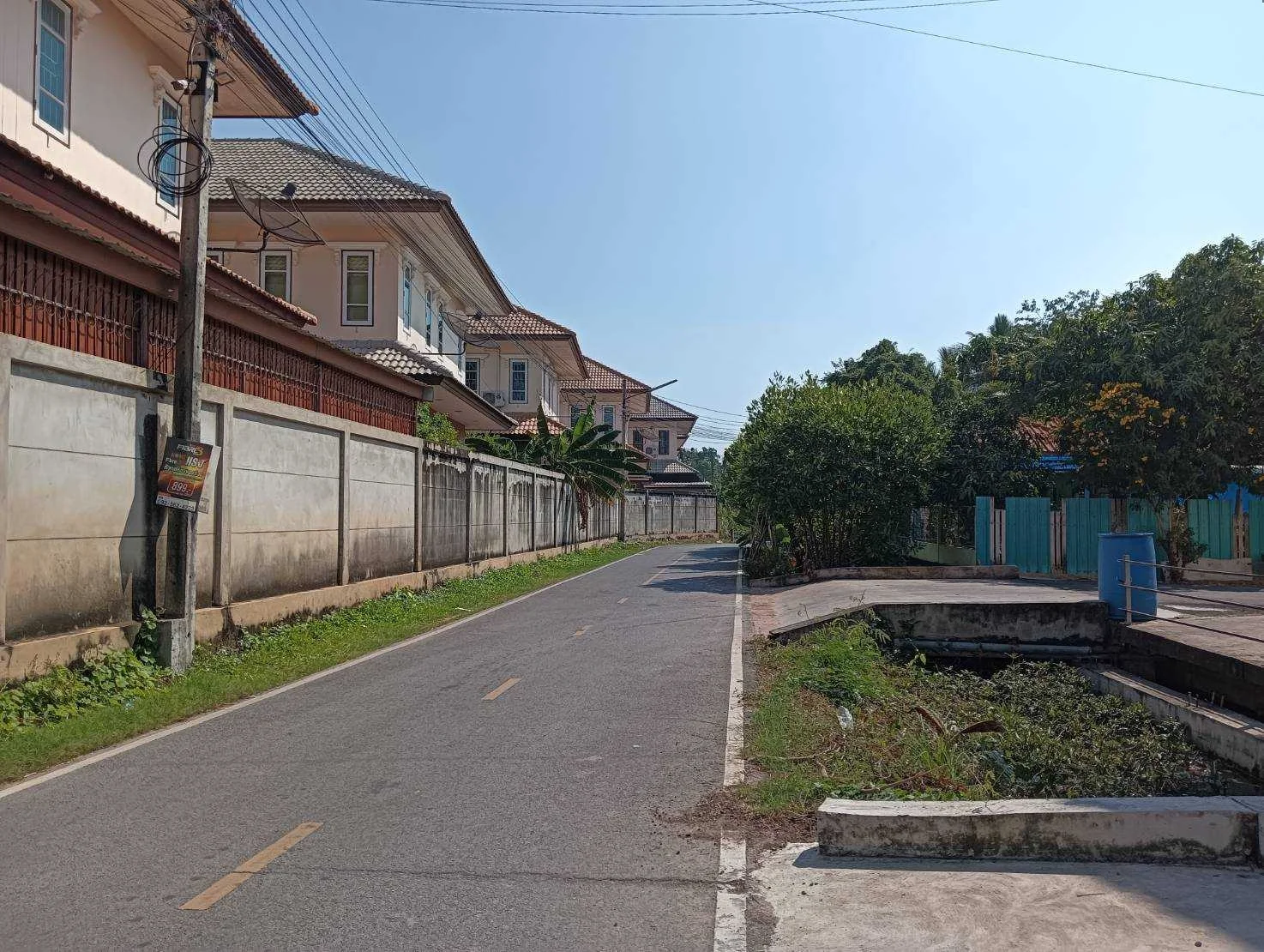 ZSK033 ขายทาวน์เฮ้าส์  2 ชั้น 17 ตารางวา ต.ลาดใหญ่ สมุทรสงคราม - image 3