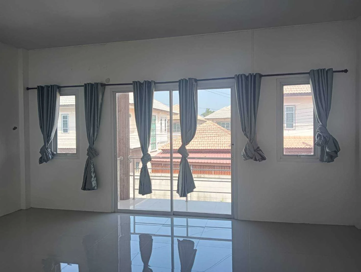 ZSK033 ขายทาวน์เฮ้าส์  2 ชั้น 17 ตารางวา ต.ลาดใหญ่ สมุทรสงคราม - image 10