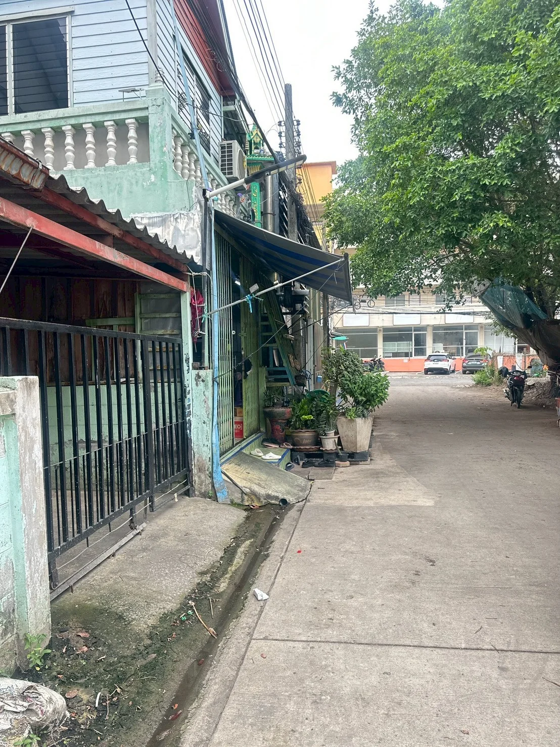 ขายด่วนทาวน์เฮ้าส์ 2ชั้น  21 ตารางวา โซนลาดกระบัง 13/8   ลาดกระบัง  ZT916 - image 4