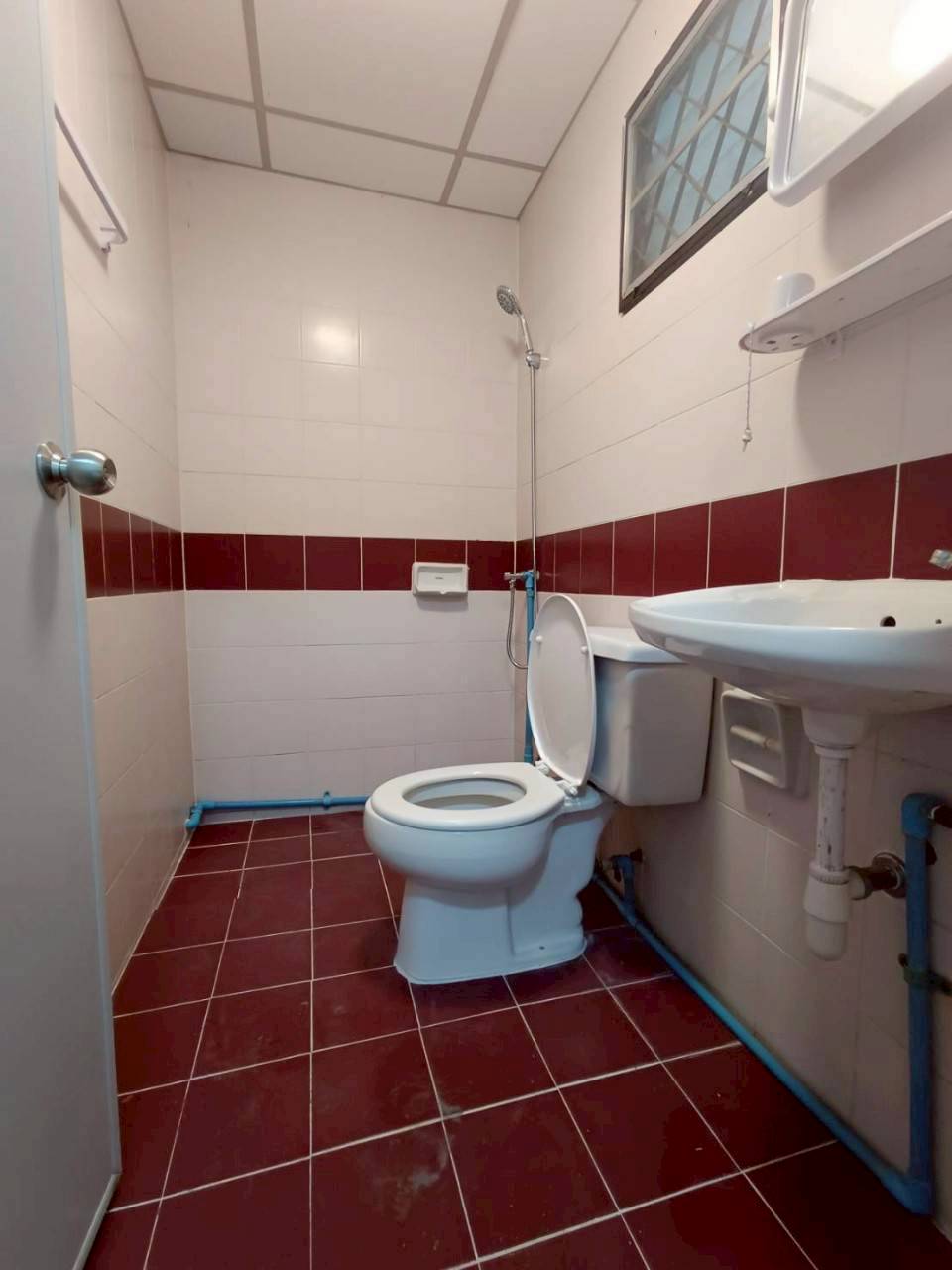 ขาย ทาวน์เฮ้าส์ 2 นอน 2 น้ำ พร้อมเข้าอยู่  หมู่บ้านเคซี1 ซอย15  รามอินทรา วัชรพล สายไหม หทัยราษฎร์  - image 10