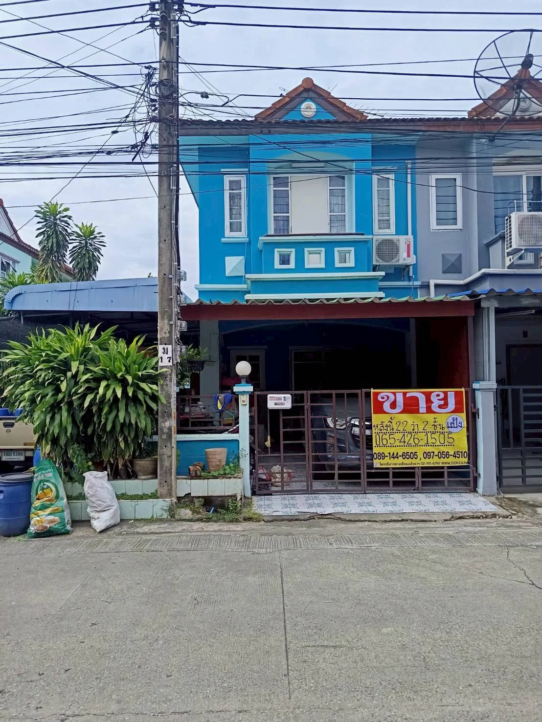 ขายทาวน์เฮ้าส์ หมู่บ้านเคซี 1 ซอย 3 หลังมุม หทัยราษฎร์ 39  รามอินทรา   - image 2