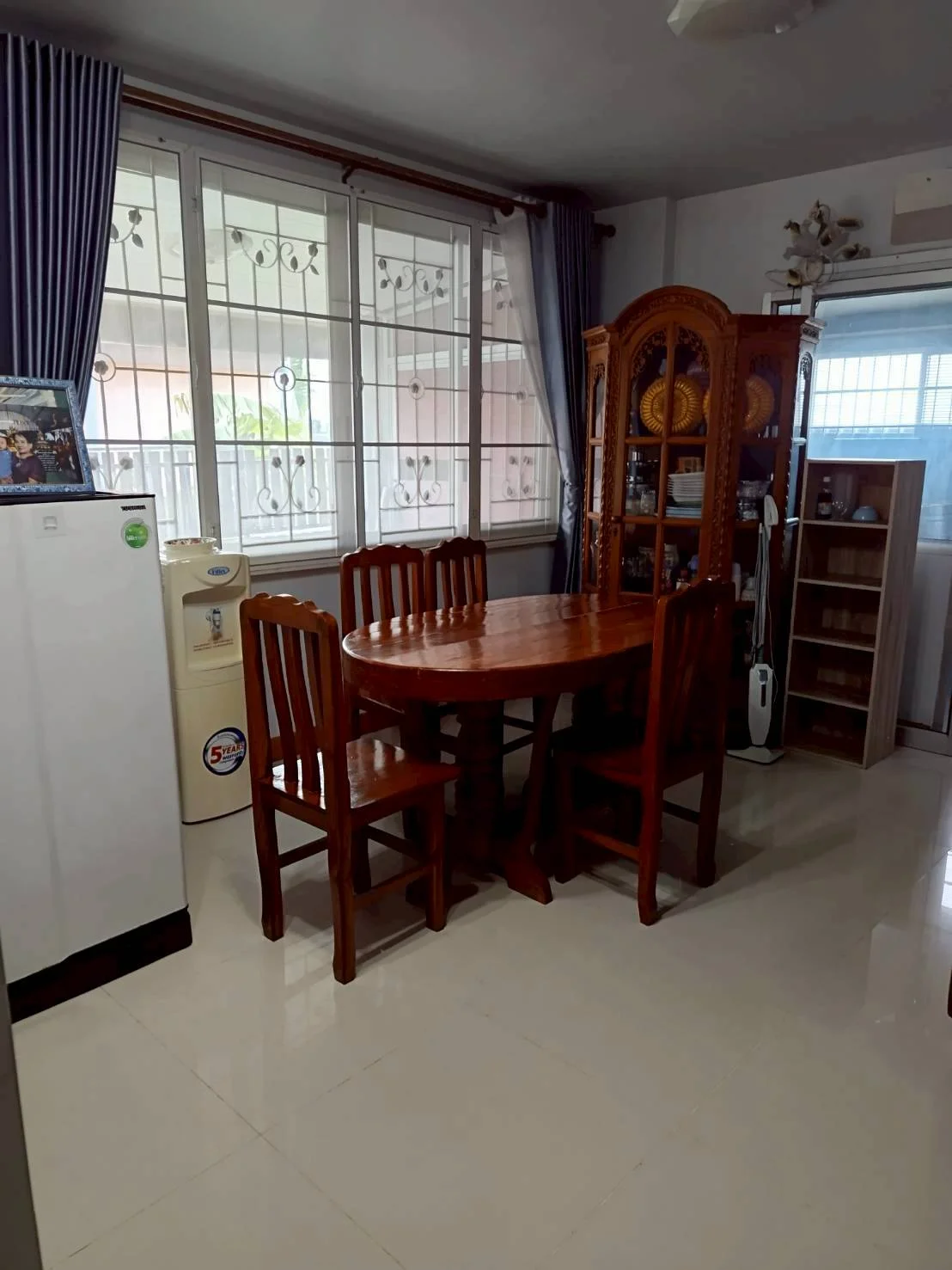 ขายด่วนทาวน์เฮ้าส์ 2 ชั้น หลังมุม  หมู่บ้านรื่นฤดี 5 หทัยราษฎร์  รามอินทรา เข้า-ออกได้หลายเส้นทางหลัก    - image 4