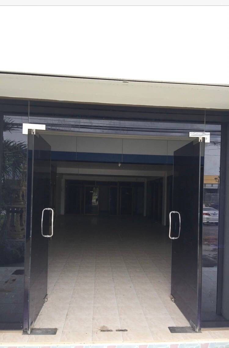 ขายด่วน อาคารสำนักงาน 3 ชั้นครึ่ง  พร้อมที่ดิน 100.5 ตร.วา  ติดถนนใหญ่ ถนนเอเชีย หาดใหญ่ สงขลา   - image 5