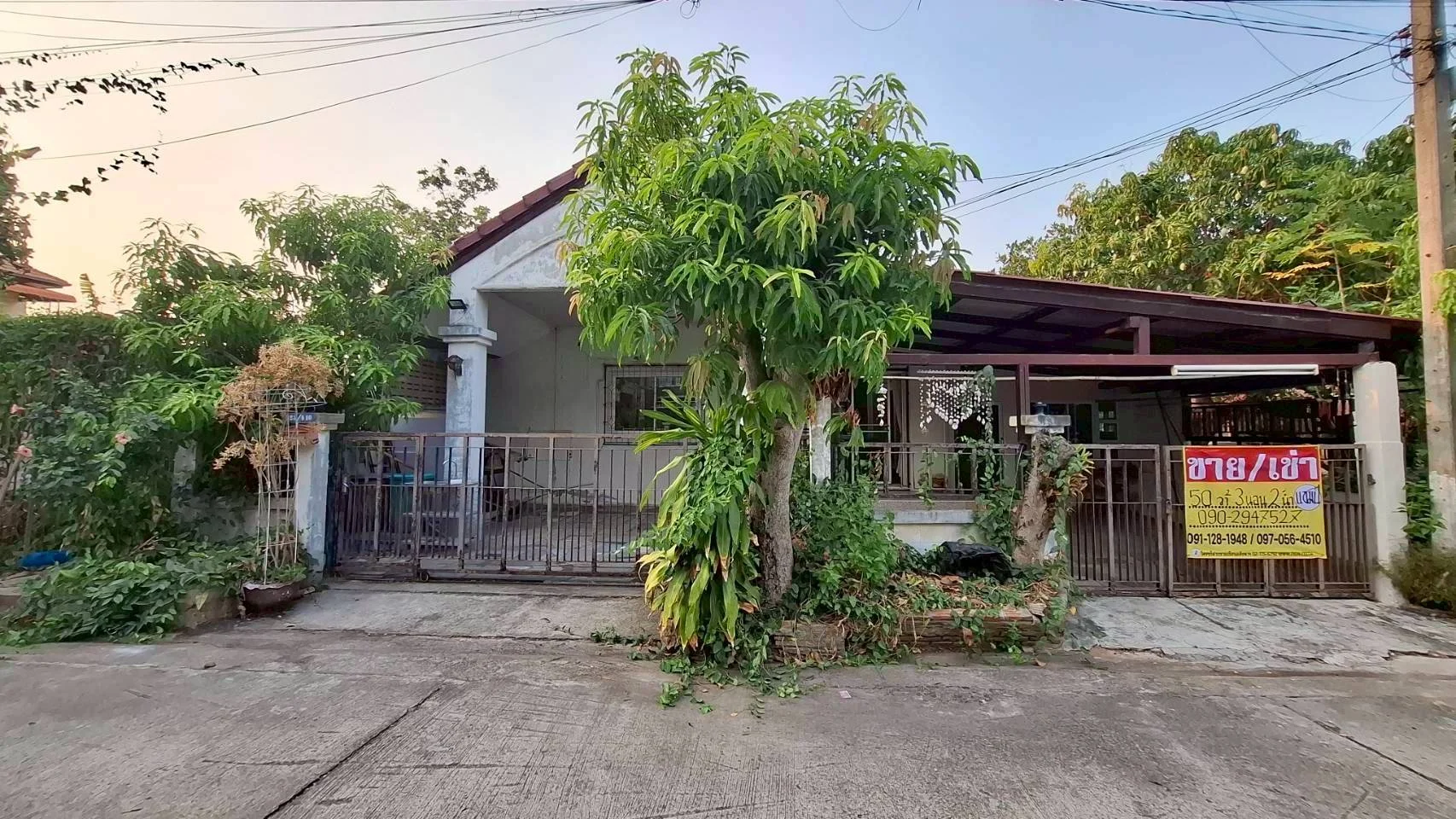 ขายด่วน บ้านเดี่ยว 3 นอน 2 น้ำ บ้านที่ตอบโจทย์การใช้ชีวิตที่เงียบสงบ แต่เดินทางเข้าเมืองได้อย่างสะดวกสบาย - image 3