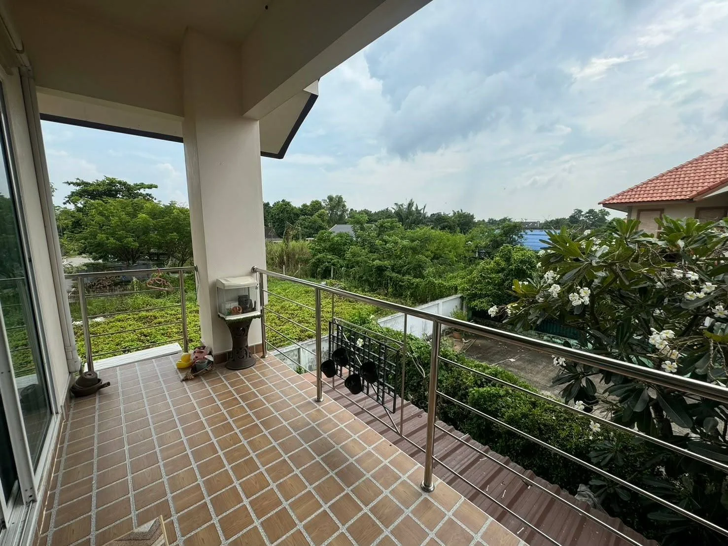 ขายบ้านเดี่ยว 2 ชั้น เนื้อที่ 61 ตรว. โครงการหมู่บ้านศิริพรบ่อสร้าง สันกำแพง เชียงใหม่ ตกแต่งพร้อมอยู่แถมฟรีเฟอร์นิเจอร์ - image 9